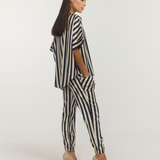 Striped ROUND NECK STAPLE TOP