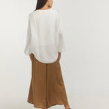 LONG SLEEVE STAPLE TOP / WHITE