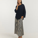 LONG SLEEVE STAPLE TOP / NAVY