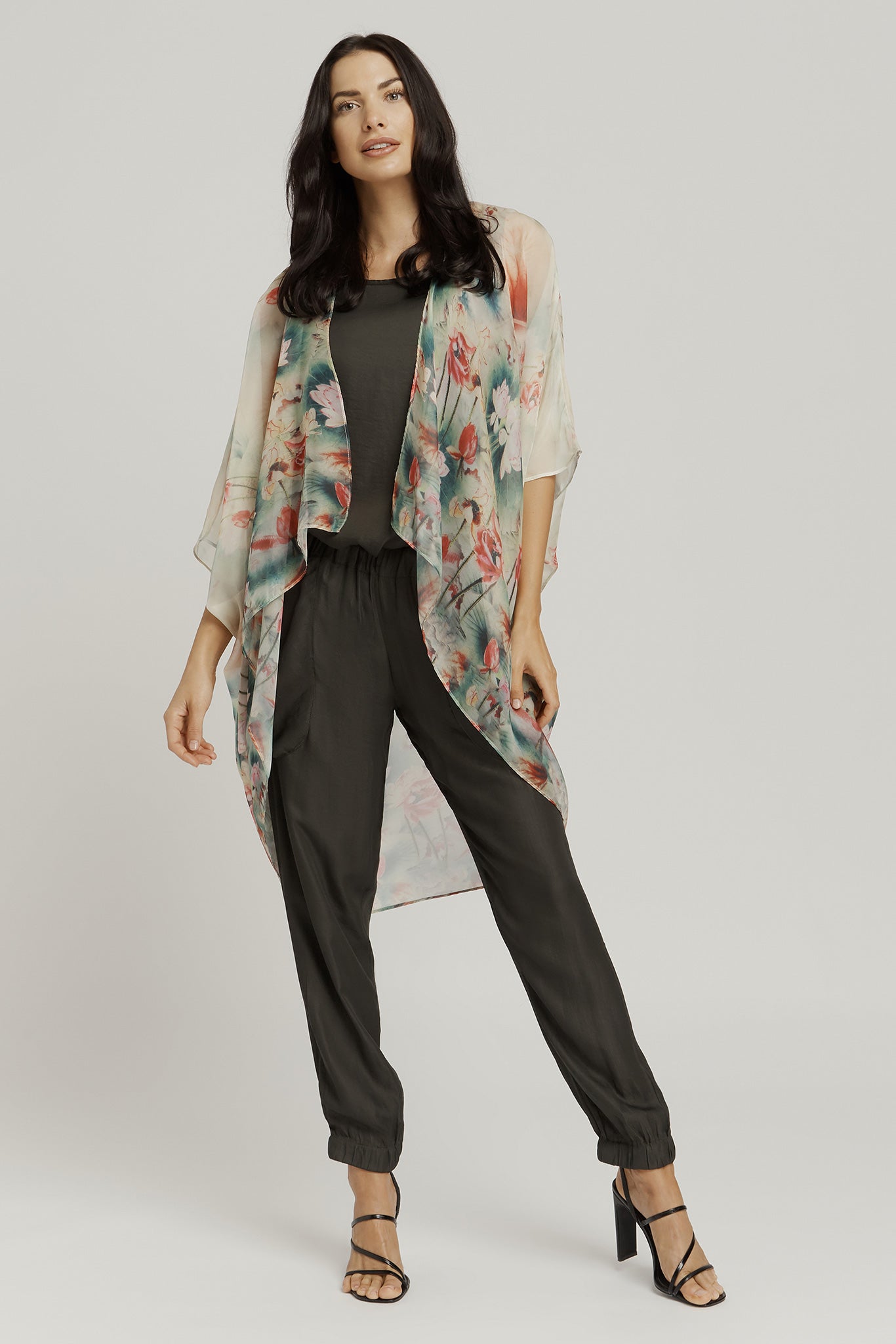 Kimonos - Lotus Floral